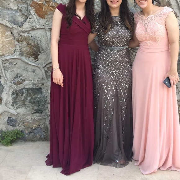 Slight High-Low Tulle Dress - Picture 2 of 8